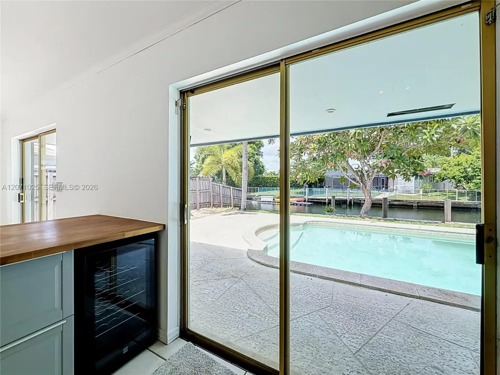 1841 NW 33rd Ct Oakland Park, FL 33309