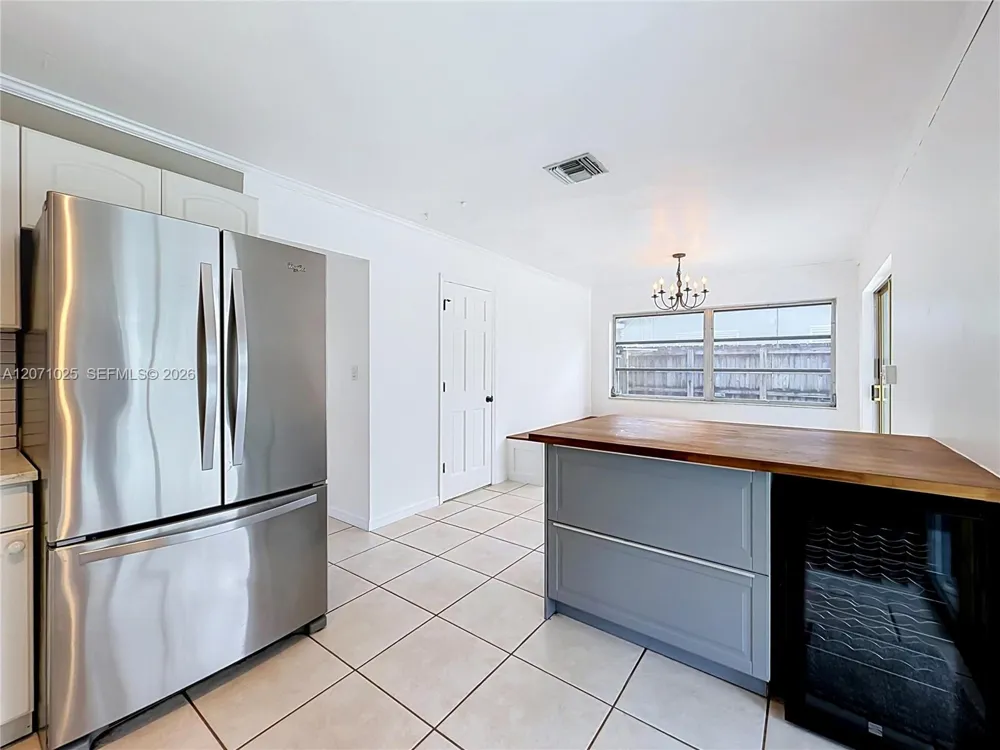 1841 NW 33rd Ct Oakland Park, FL 33309
