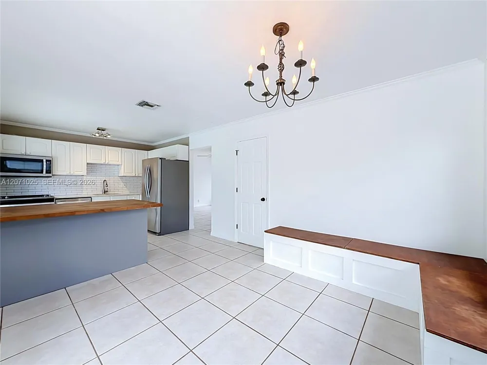 1841 NW 33rd Ct Oakland Park, FL 33309