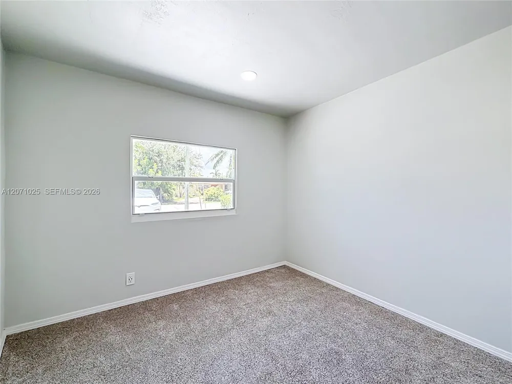 1841 NW 33rd Ct Oakland Park, FL 33309