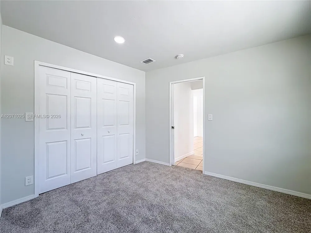 1841 NW 33rd Ct Oakland Park, FL 33309
