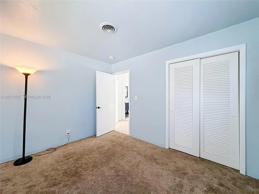 1841 NW 33rd Ct Oakland Park, FL 33309