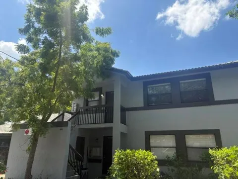 11524 NW 45th Street