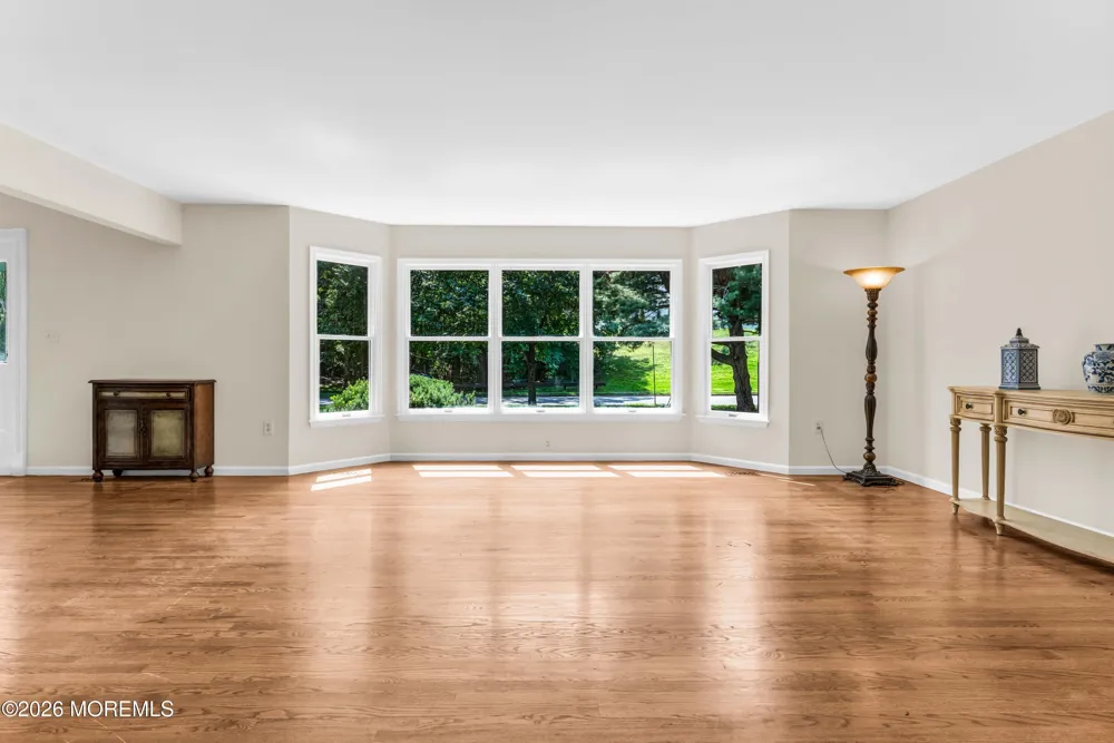 24 Windswept Road Holmdel, NJ 07733
