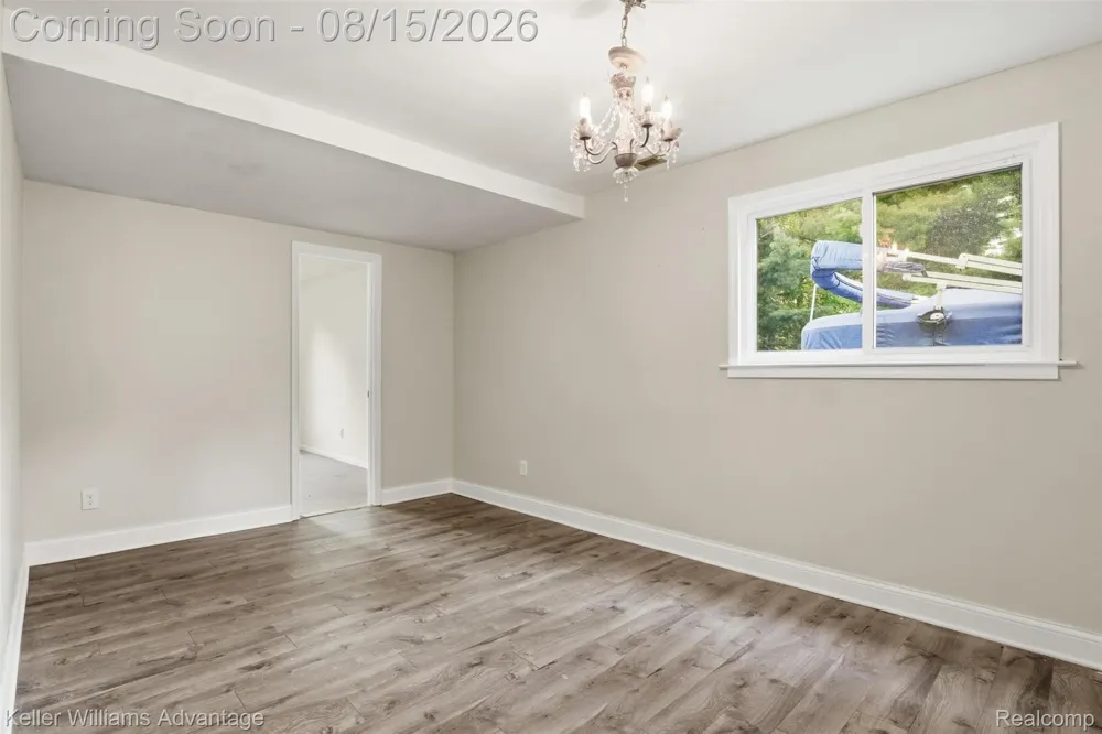701 Arttdale Drive White Lake Charter Township, MI 48383