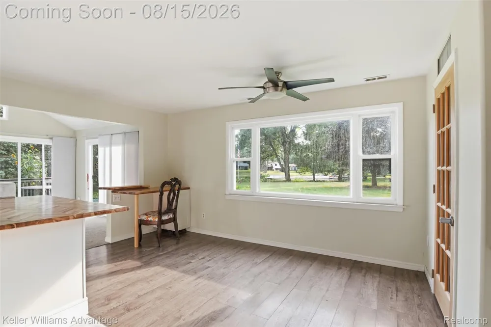 701 Arttdale Drive White Lake Charter Township, MI 48383