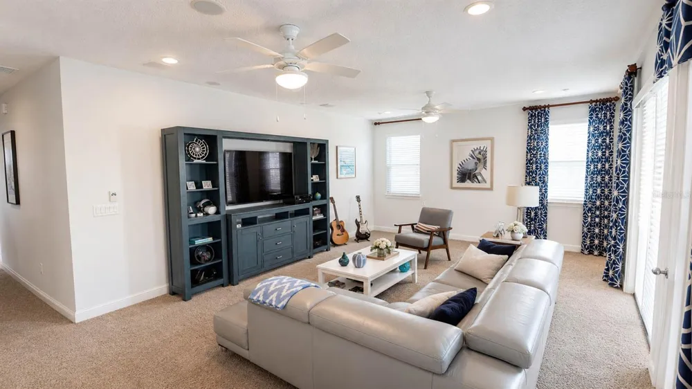 7467 LAKE ALBERT DRIVE Windermere, FL 34786