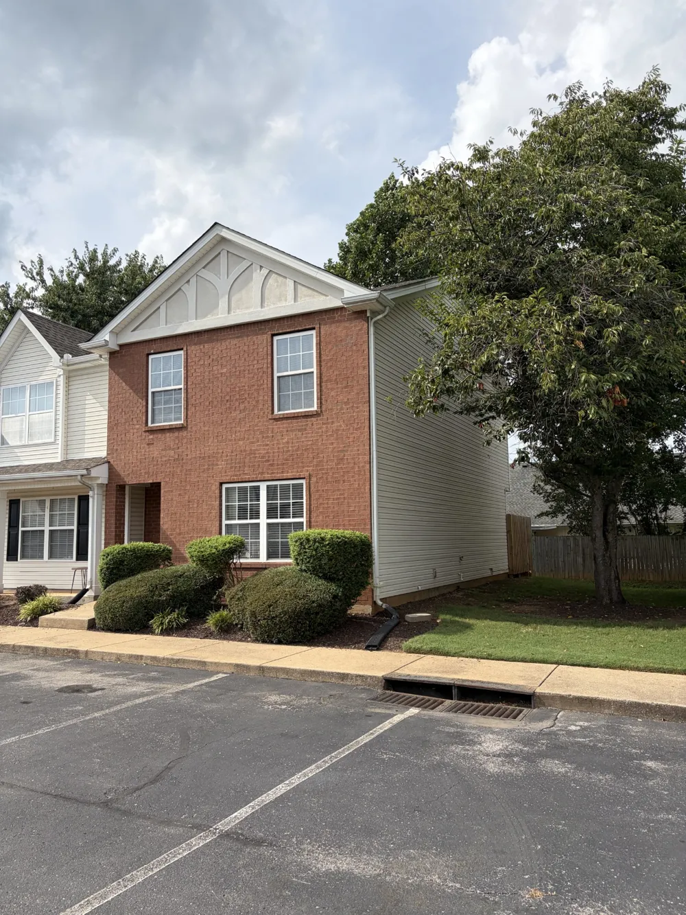 342 Arapaho Dr Murfreesboro, TN 37128