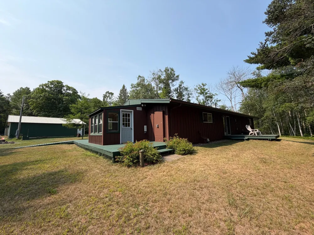 8903 E County Road Y Gordon, WI 54838