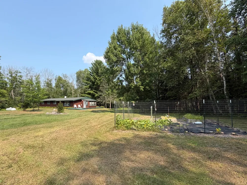 8903 E County Road Y Gordon, WI 54838