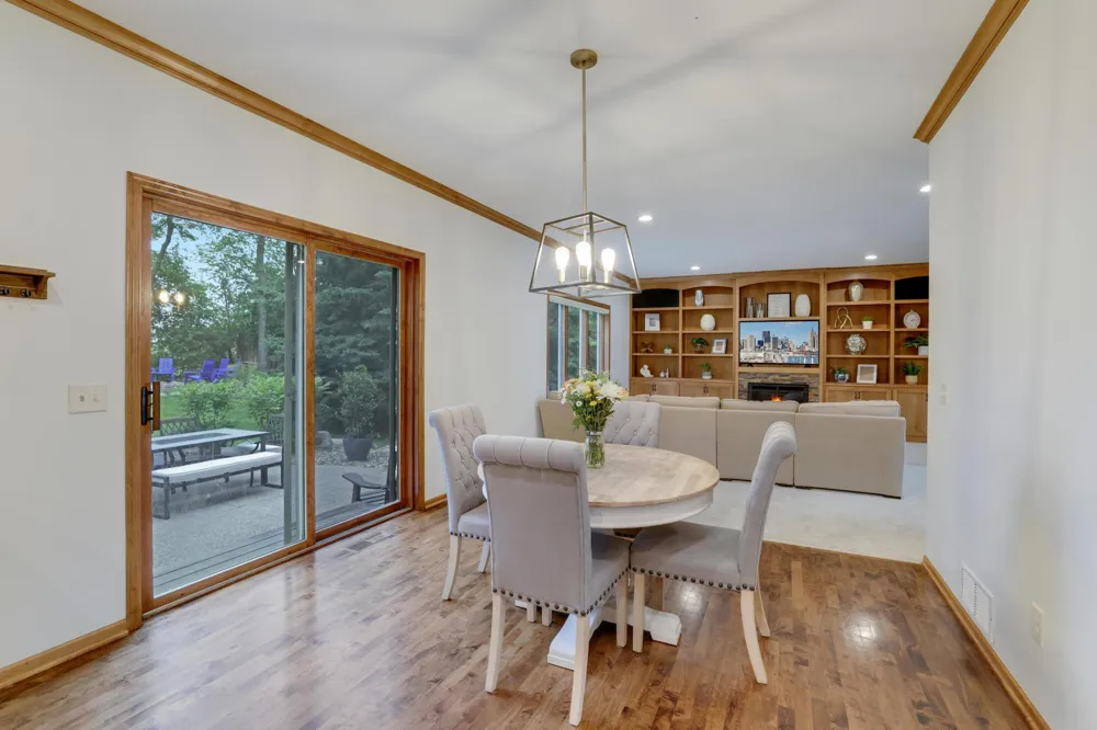 645 Ramsey Circle Carver, MN 55315