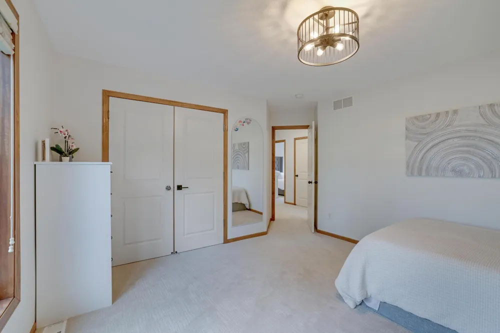 645 Ramsey Circle Carver, MN 55315