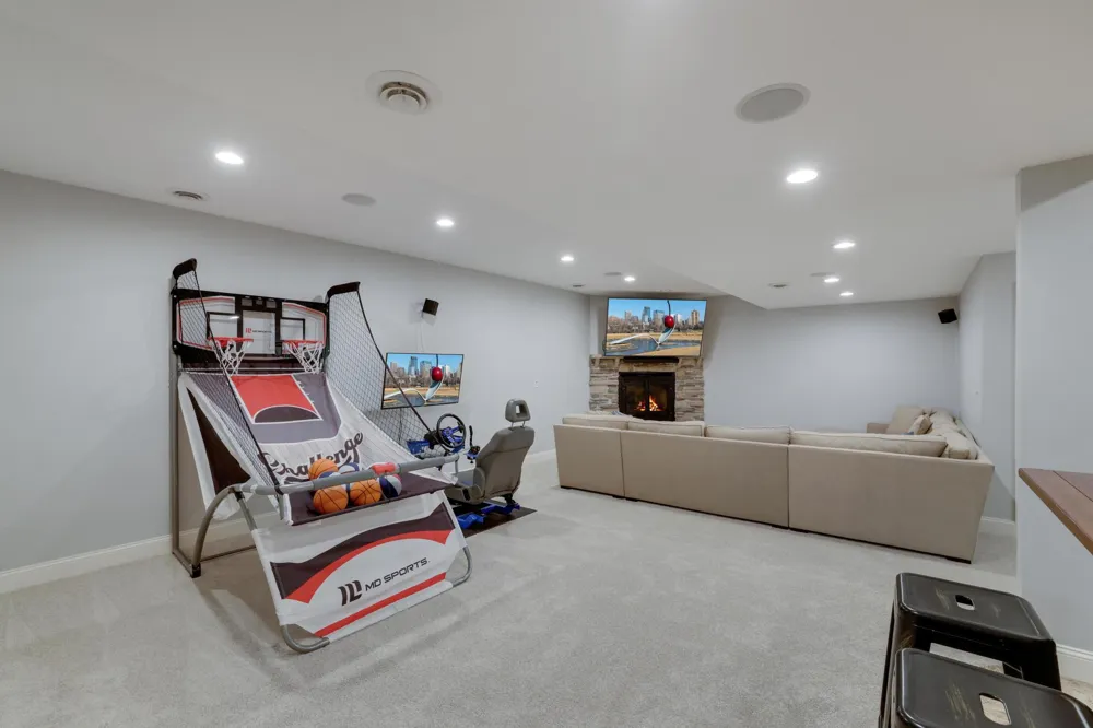 645 Ramsey Circle Carver, MN 55315