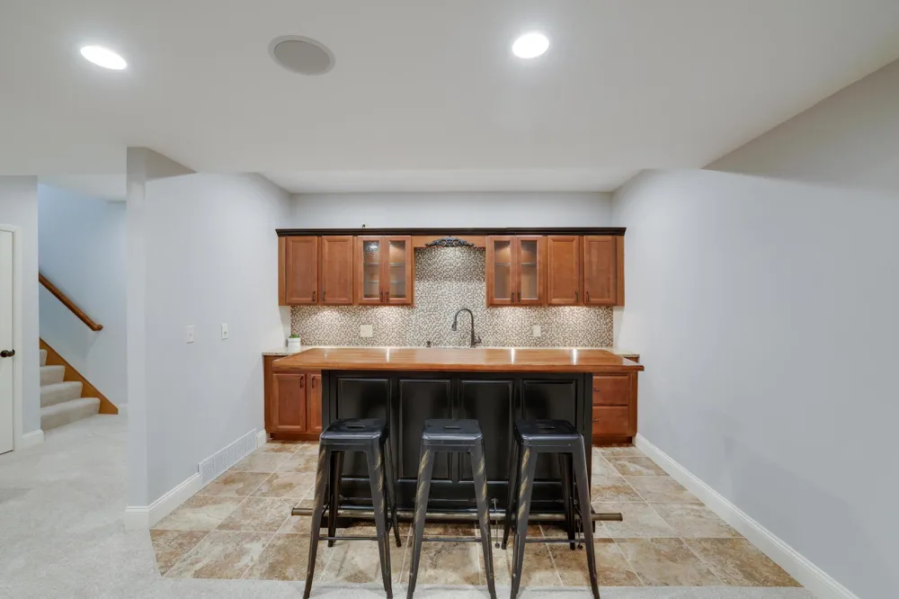 645 Ramsey Circle Carver, MN 55315