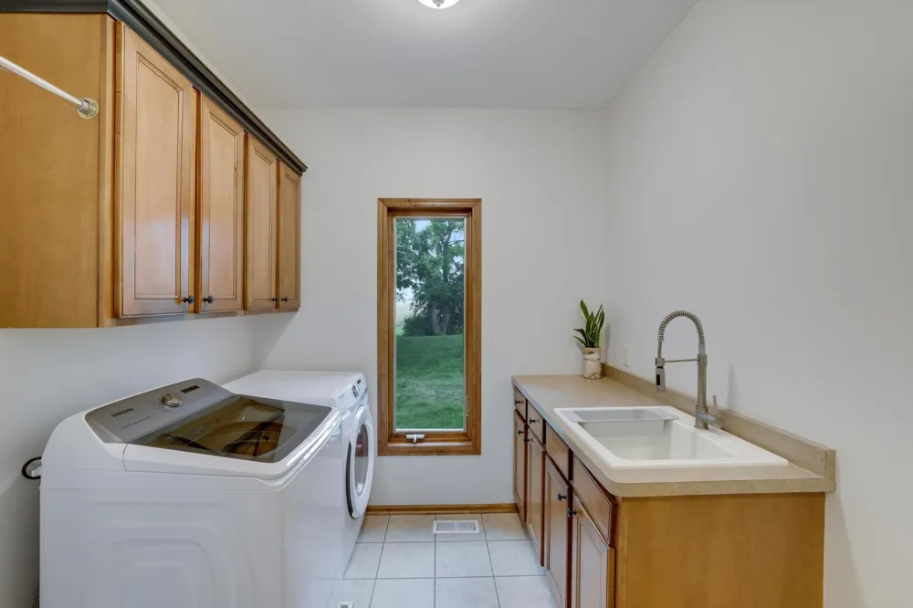 645 Ramsey Circle Carver, MN 55315