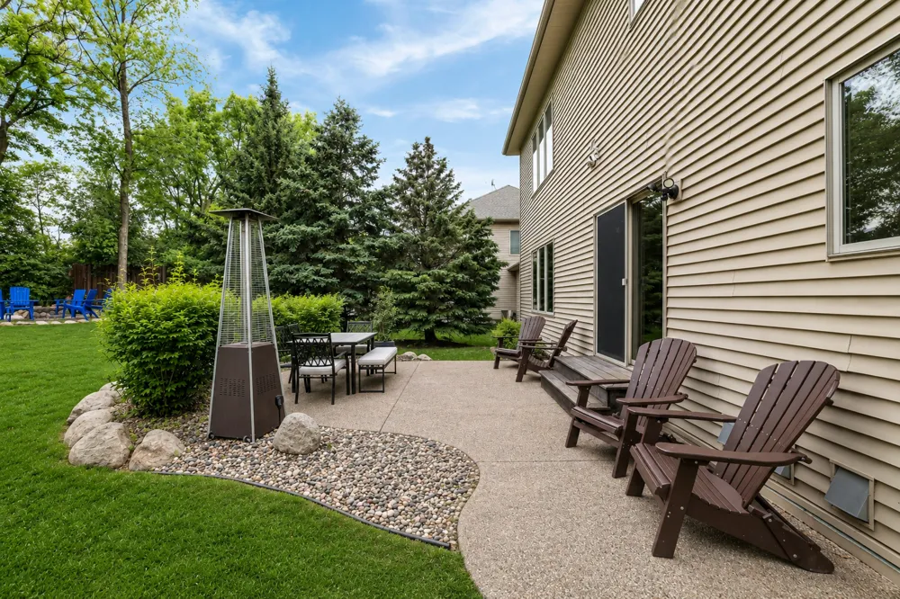 645 Ramsey Circle Carver, MN 55315