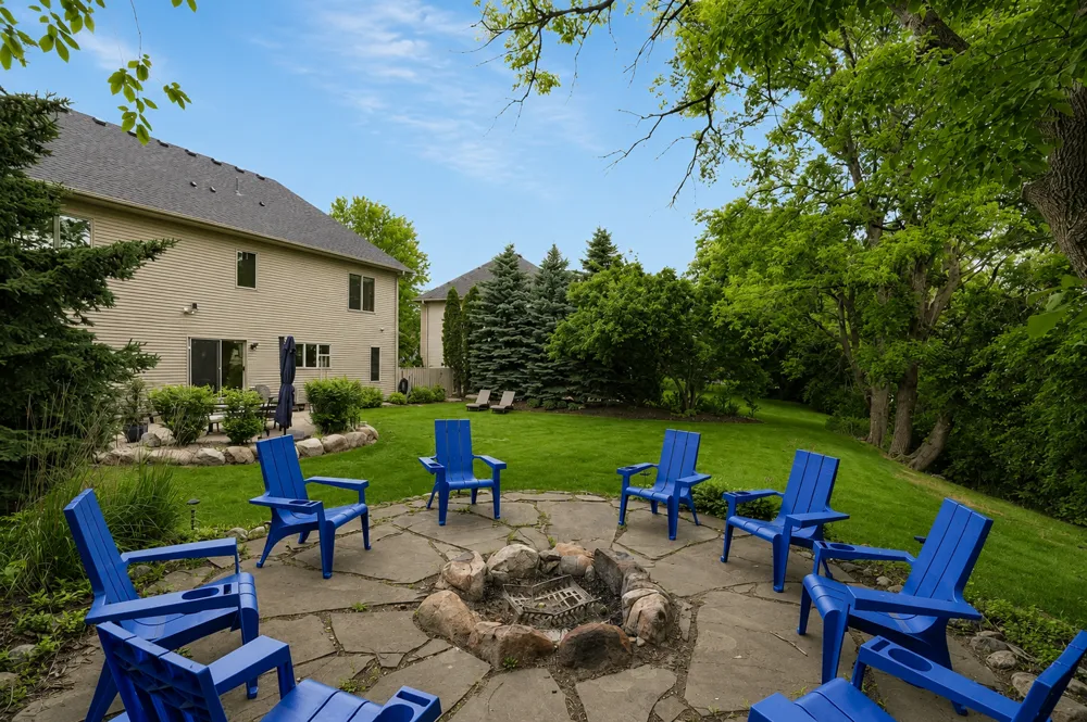 645 Ramsey Circle Carver, MN 55315