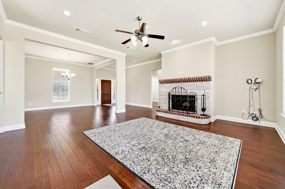 1836 County Road 5005 Blue Ridge, TX 75424