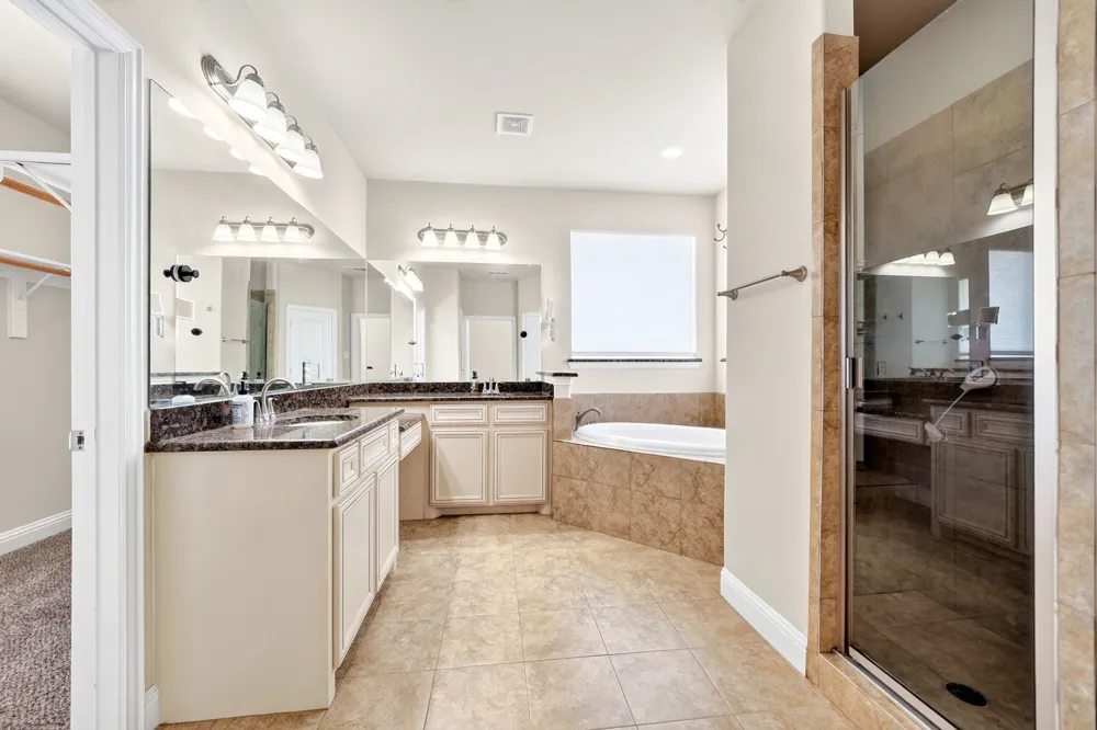 1836 County Road 5005 Blue Ridge, TX 75424