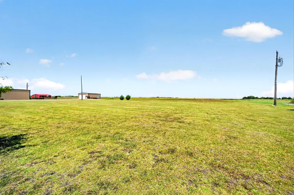 1836 County Road 5005 Blue Ridge, TX 75424