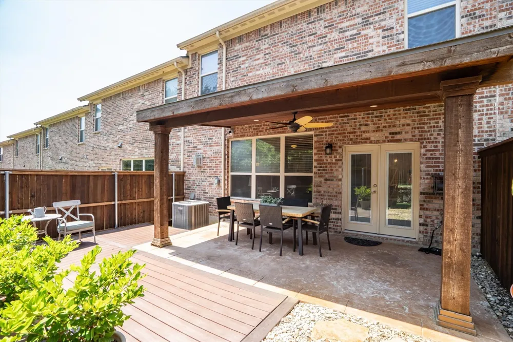 2557 Jackson Drive Lewisville, TX 75067