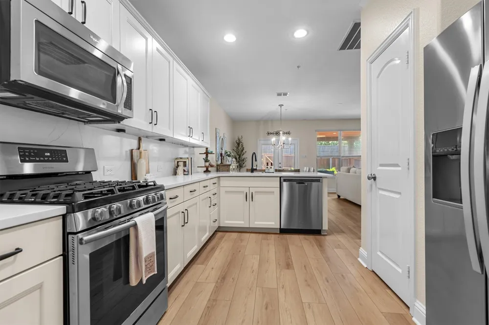 2557 Jackson Drive Lewisville, TX 75067