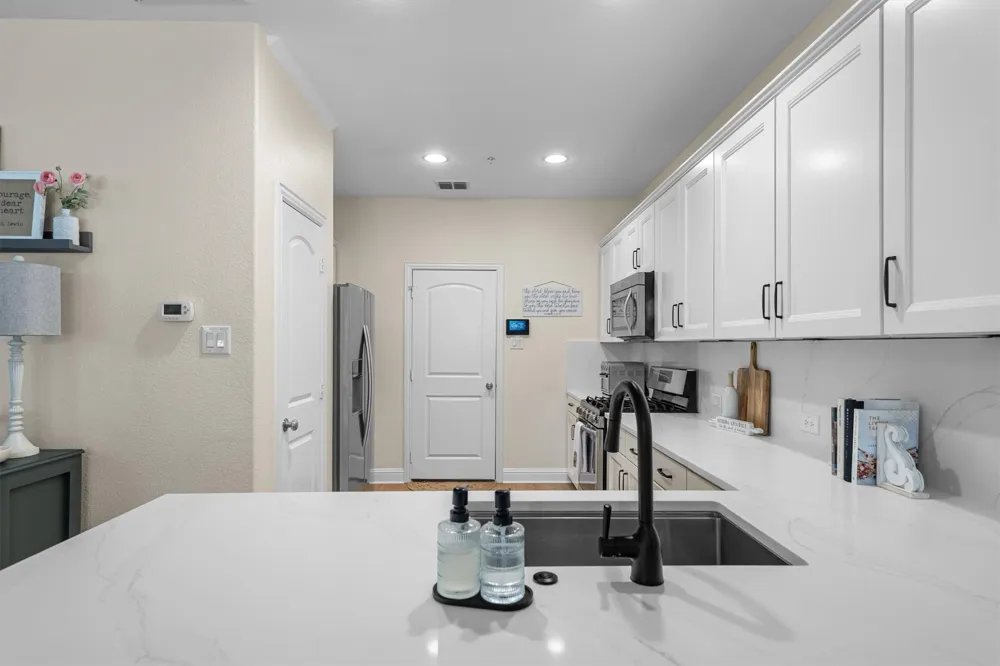 2557 Jackson Drive Lewisville, TX 75067