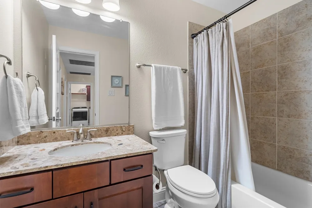 2557 Jackson Drive Lewisville, TX 75067