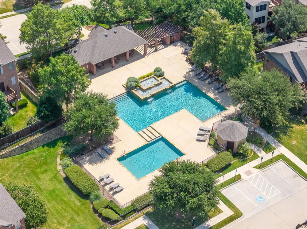 2557 Jackson Drive Lewisville, TX 75067