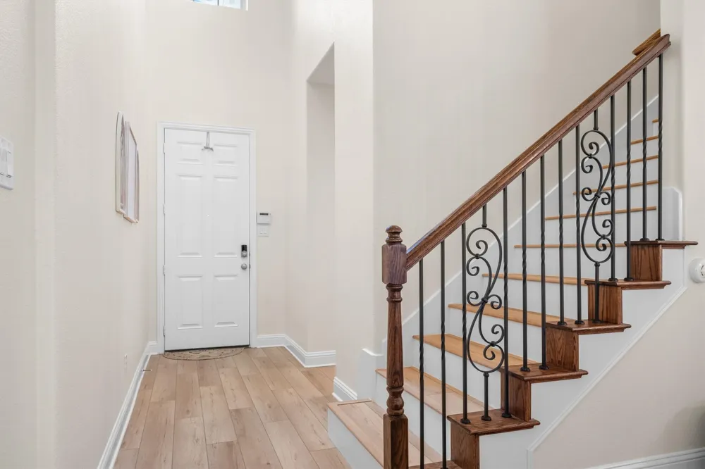 2557 Jackson Drive Lewisville, TX 75067