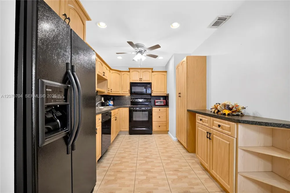 1055 NW 83rd Ave #C47 Plantation, FL 33322