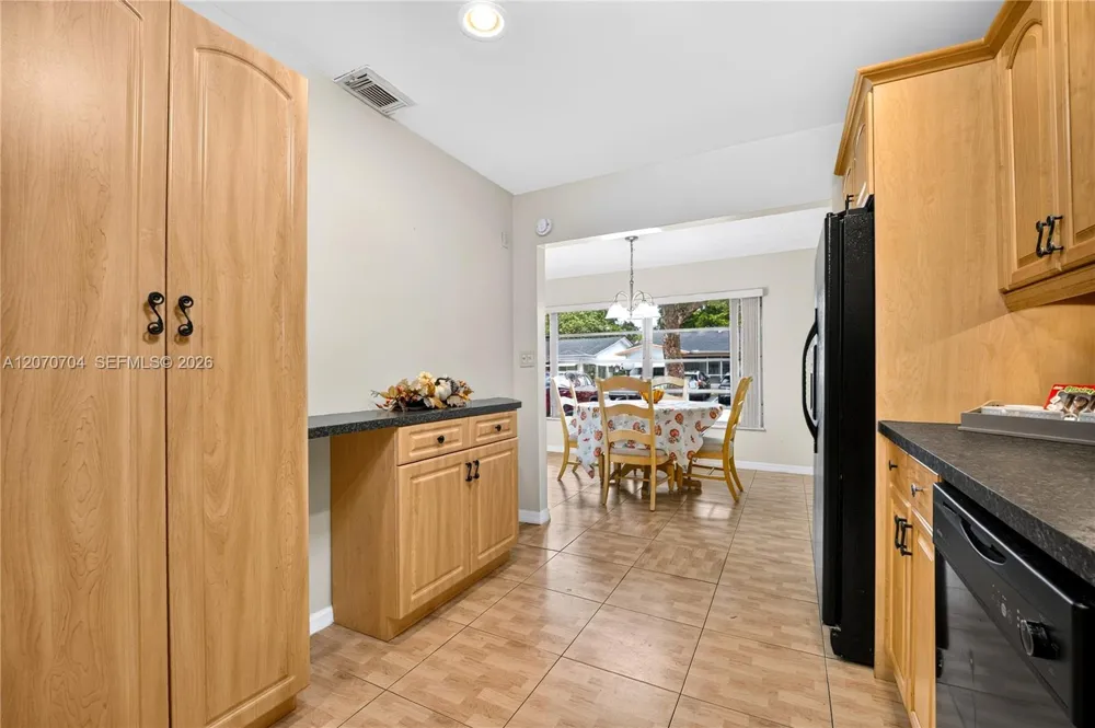 1055 NW 83rd Ave #C47 Plantation, FL 33322