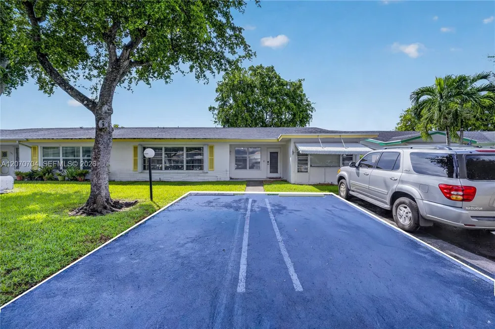 1055 NW 83rd Ave #C47 Plantation, FL 33322