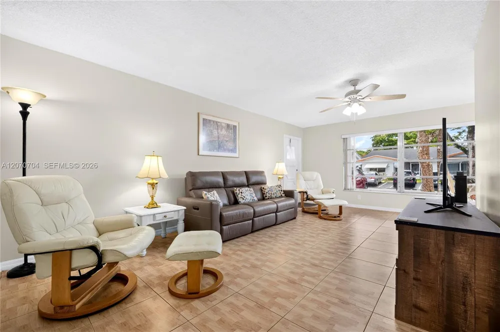 1055 NW 83rd Ave #C47 Plantation, FL 33322