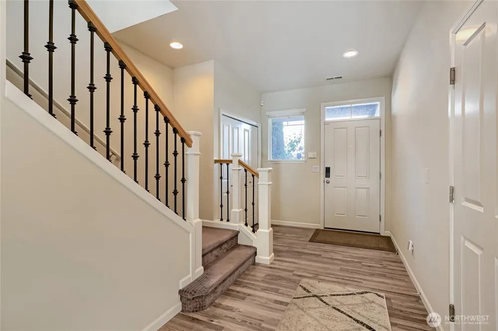 3220 S 281st Place Auburn, WA 98001