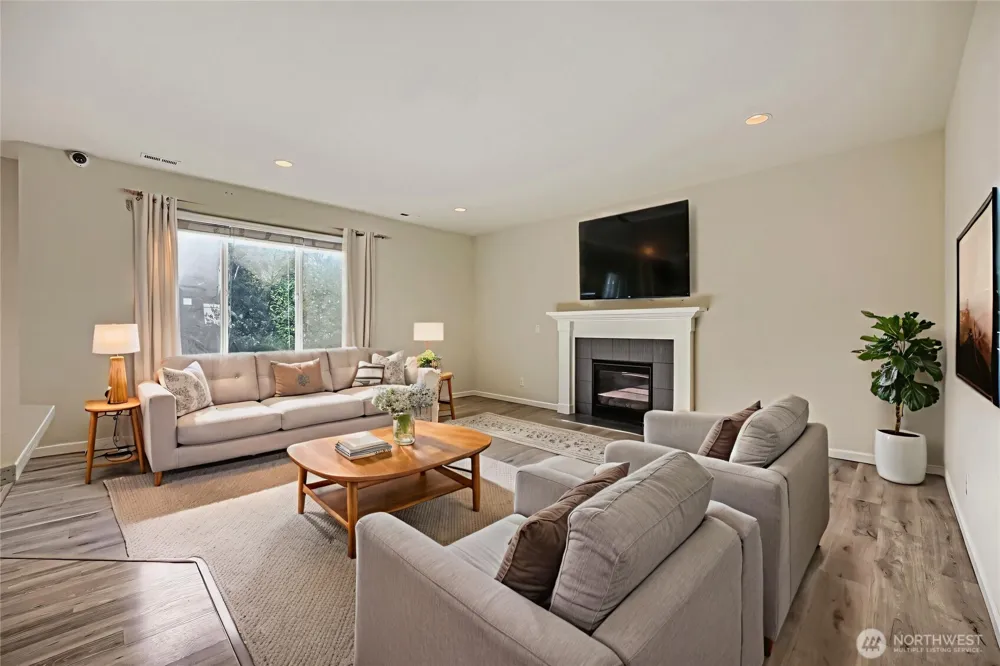 3220 S 281st Place Auburn, WA 98001