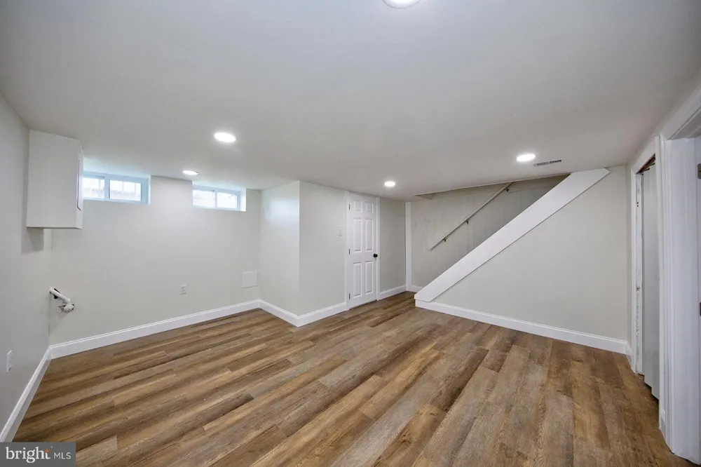 2834 OAKFORD AVENUE Baltimore, MD 21215