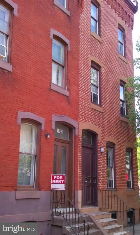 1732 W DIAMOND STREET #1