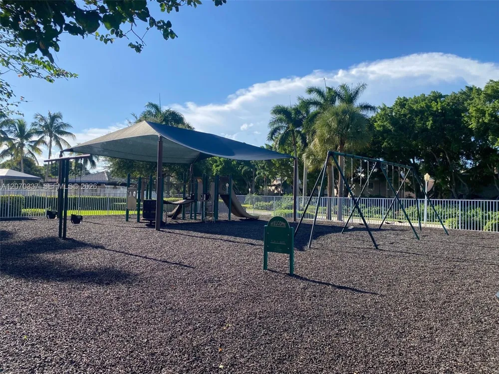 1809 Salerno Cir Weston, FL 33327