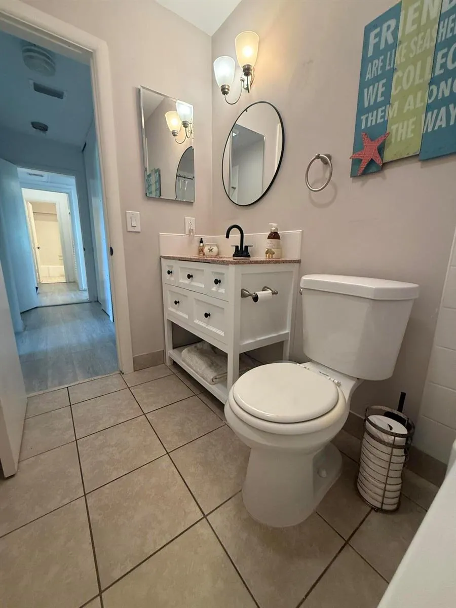 3208 SE 11TH STREET #202 Pompano Beach, FL 33062