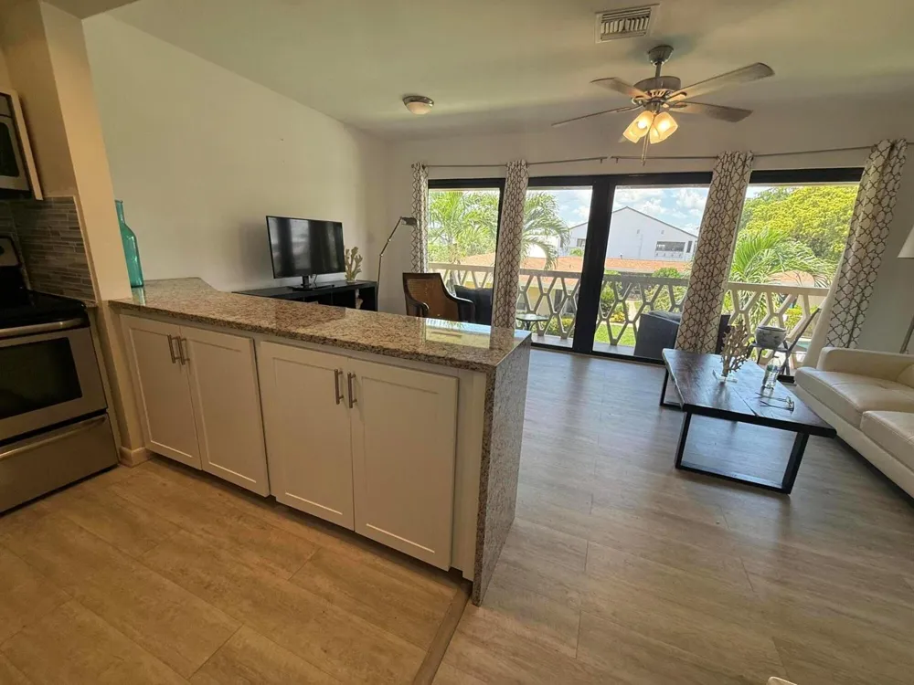 3208 SE 11TH STREET #202 Pompano Beach, FL 33062