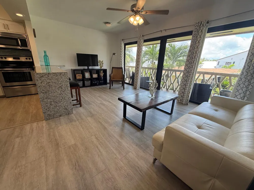 3208 SE 11TH STREET #202 Pompano Beach, FL 33062