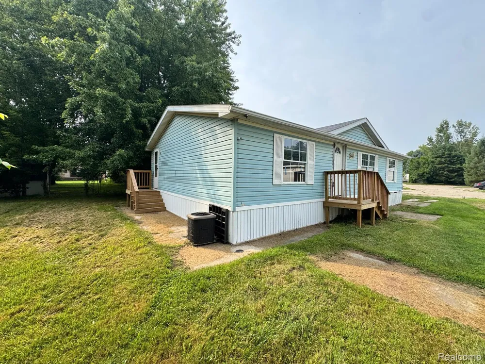 6271 Tonto Court Genesee Charter Township, MI 48506