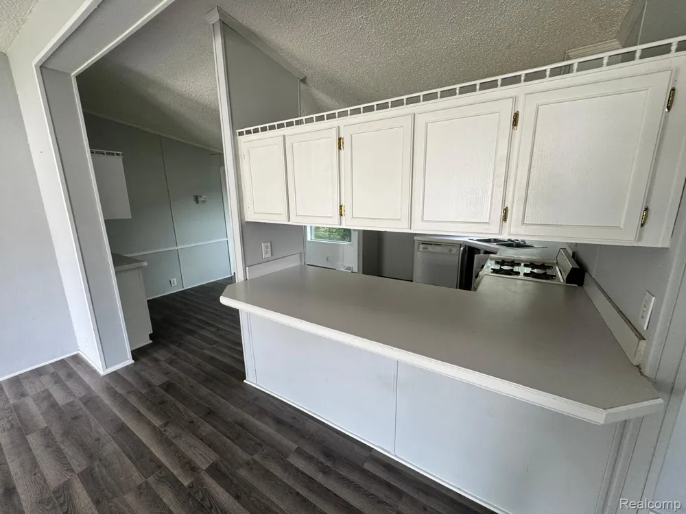 6271 Tonto Court Genesee Charter Township, MI 48506