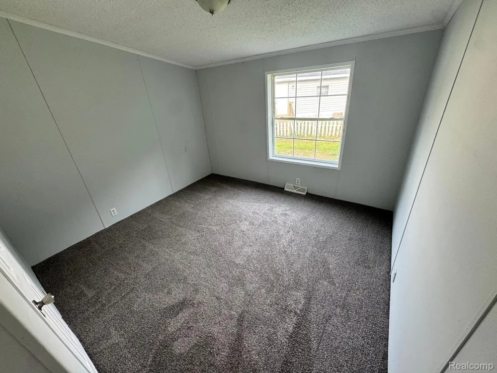 6271 Tonto Court Genesee Charter Township, MI 48506