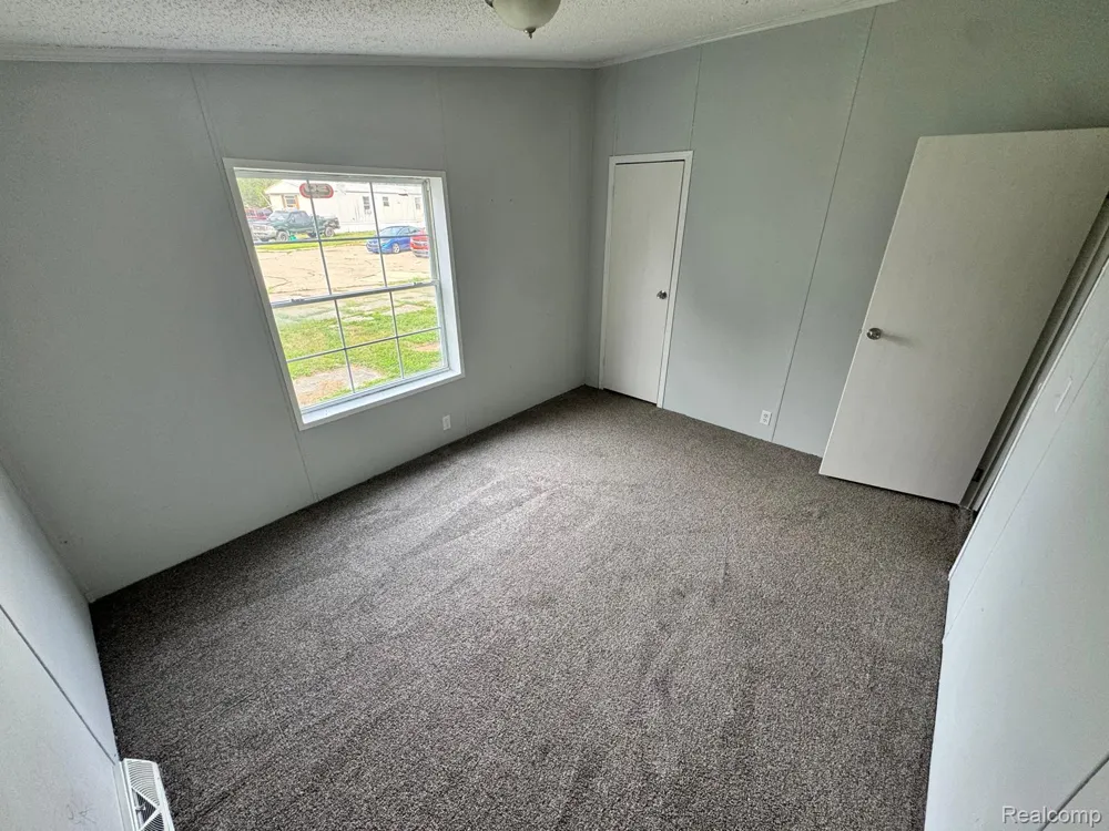 6271 Tonto Court Genesee Charter Township, MI 48506