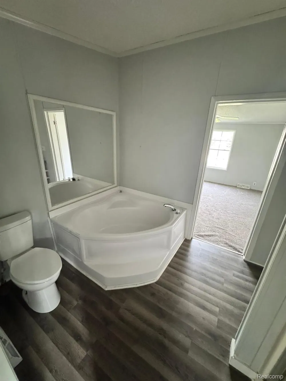 6271 Tonto Court Genesee Charter Township, MI 48506