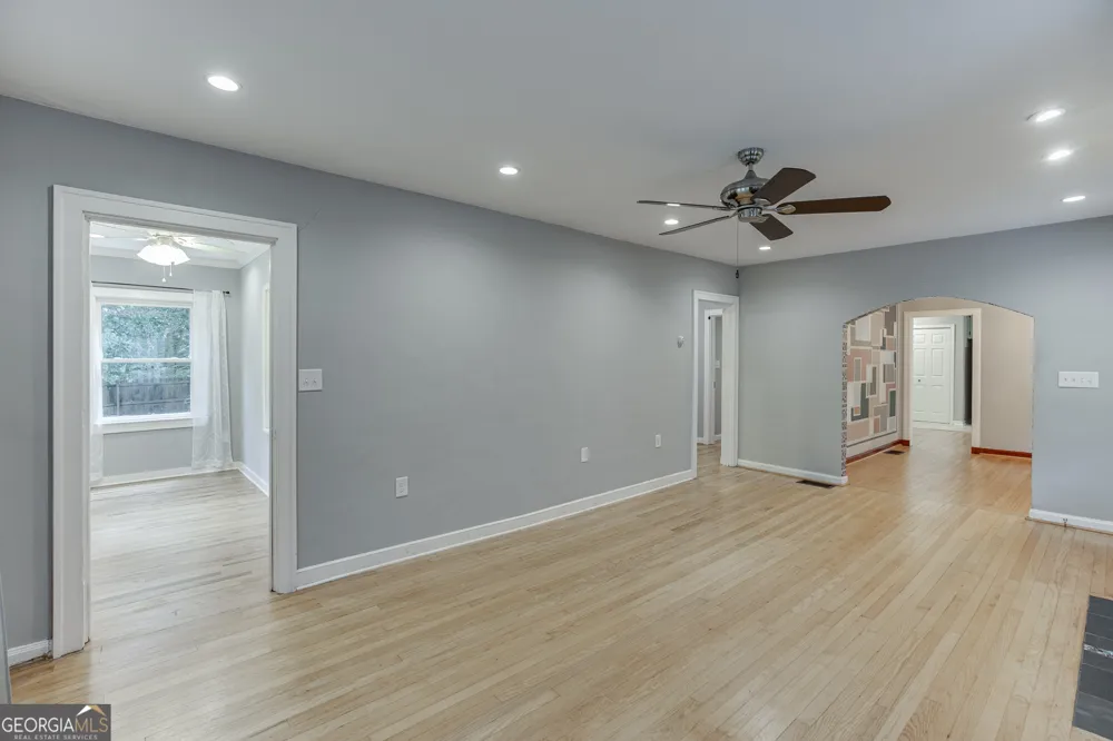 2657 Old Norcross RD Tucker, GA 30084