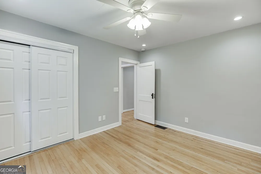 2657 Old Norcross RD Tucker, GA 30084