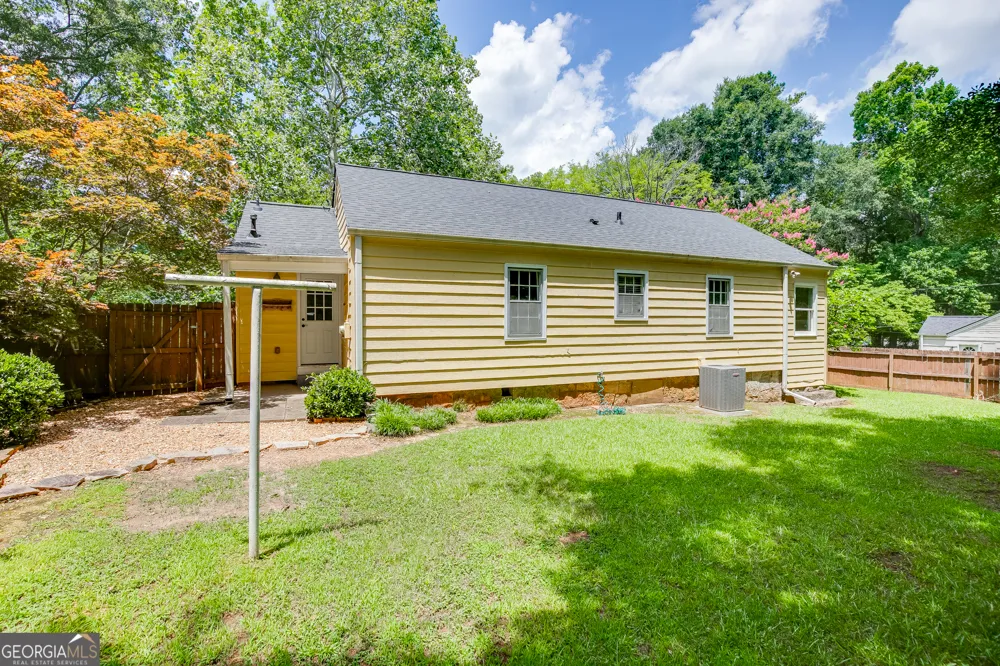 2657 Old Norcross RD Tucker, GA 30084